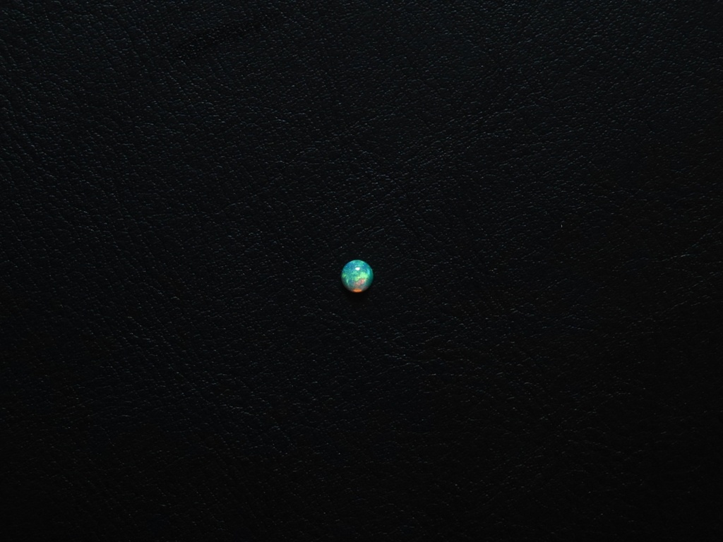 White Opal (WOSS05)
