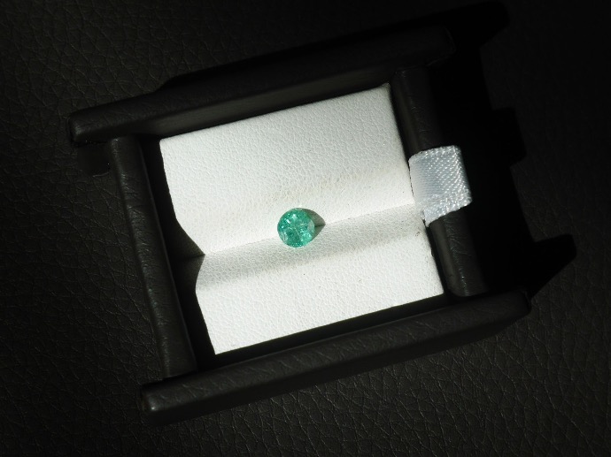 Emerald (ES01)