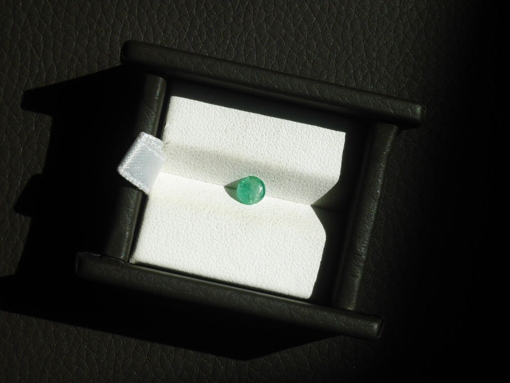 Emerald (ES02)