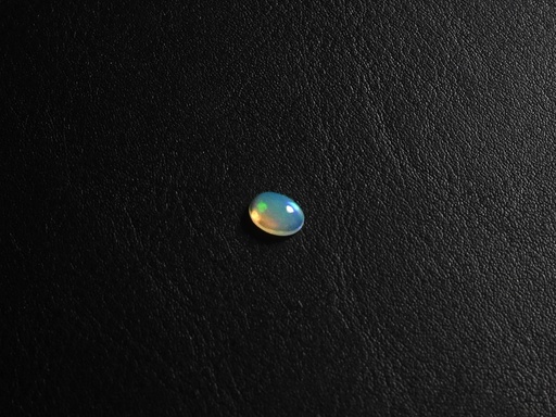 White Opal (WOS03)