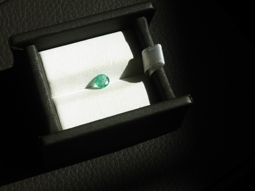 Emerald (ES03)
