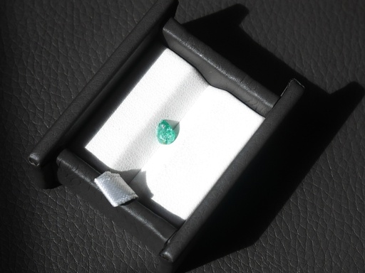 Emerald (ES04)